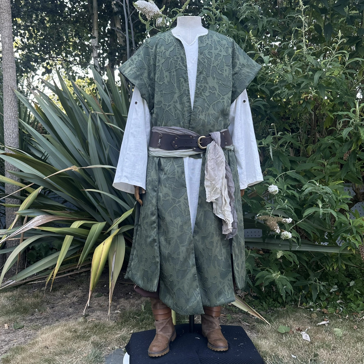 Green Panelled Waistcoat &amp; Hood LARP Set, 2 Pieces (Waistcoat &amp; Scarf Hood)
