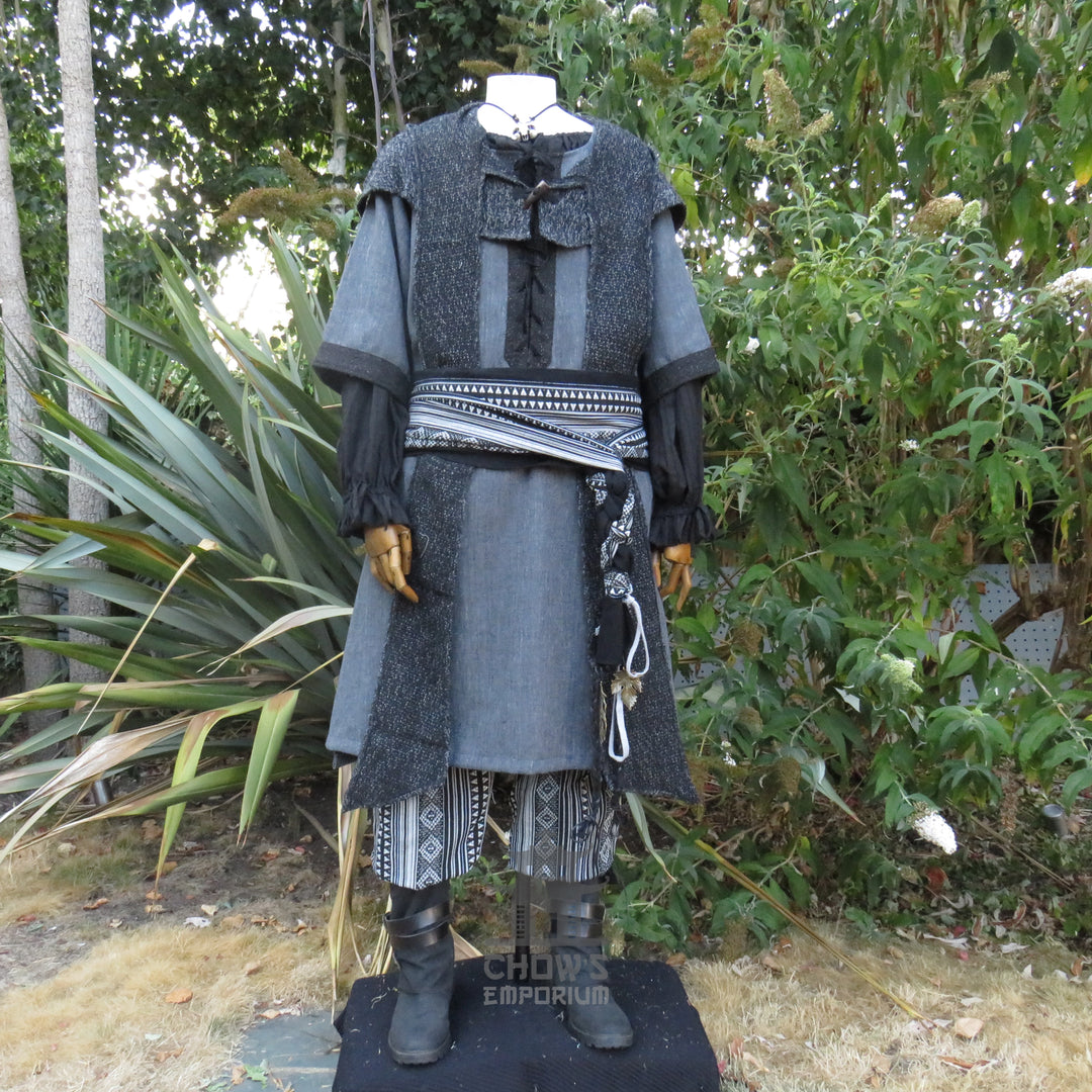 LARP Basic Outfit - 3 pieces Grey &amp; Purple (Tunic, Hood, Sash)
