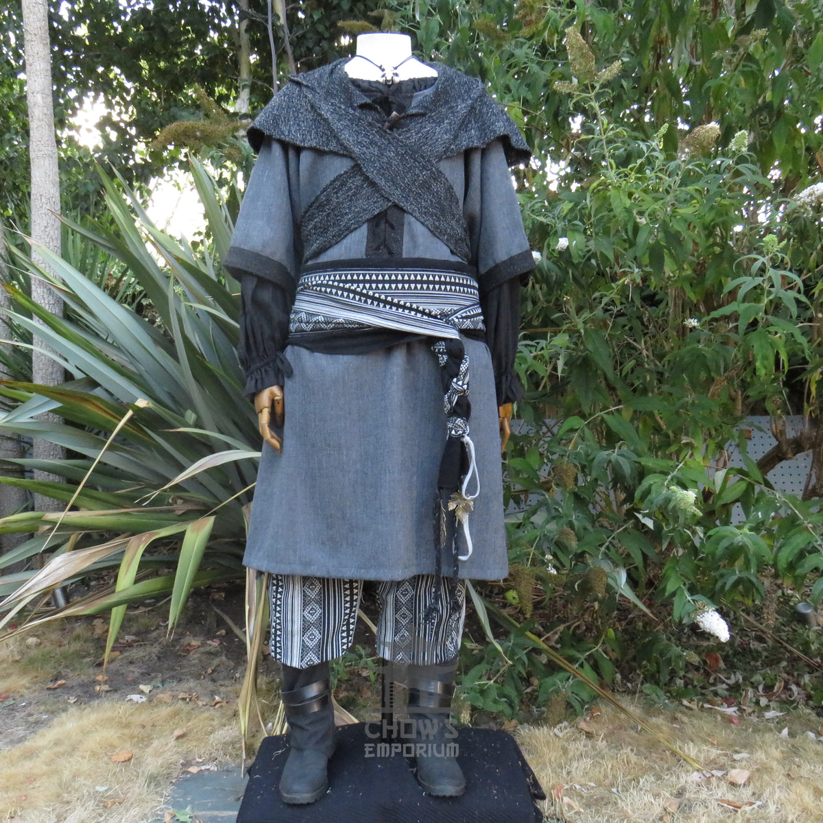 LARP Basic Outfit - 3 pieces Grey &amp; Purple (Tunic, Hood, Sash)