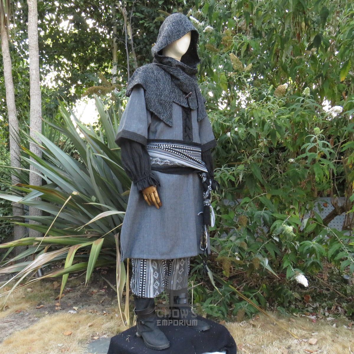 LARP Basic Outfit - 3 pieces Grey &amp; Purple (Tunic, Hood, Sash)