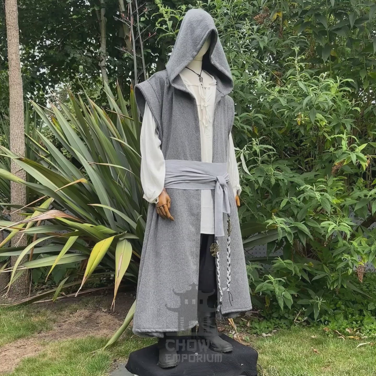 Grey Hooded Sleeveless Robe