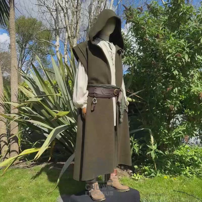 Green Hooded Sleeveless Robe