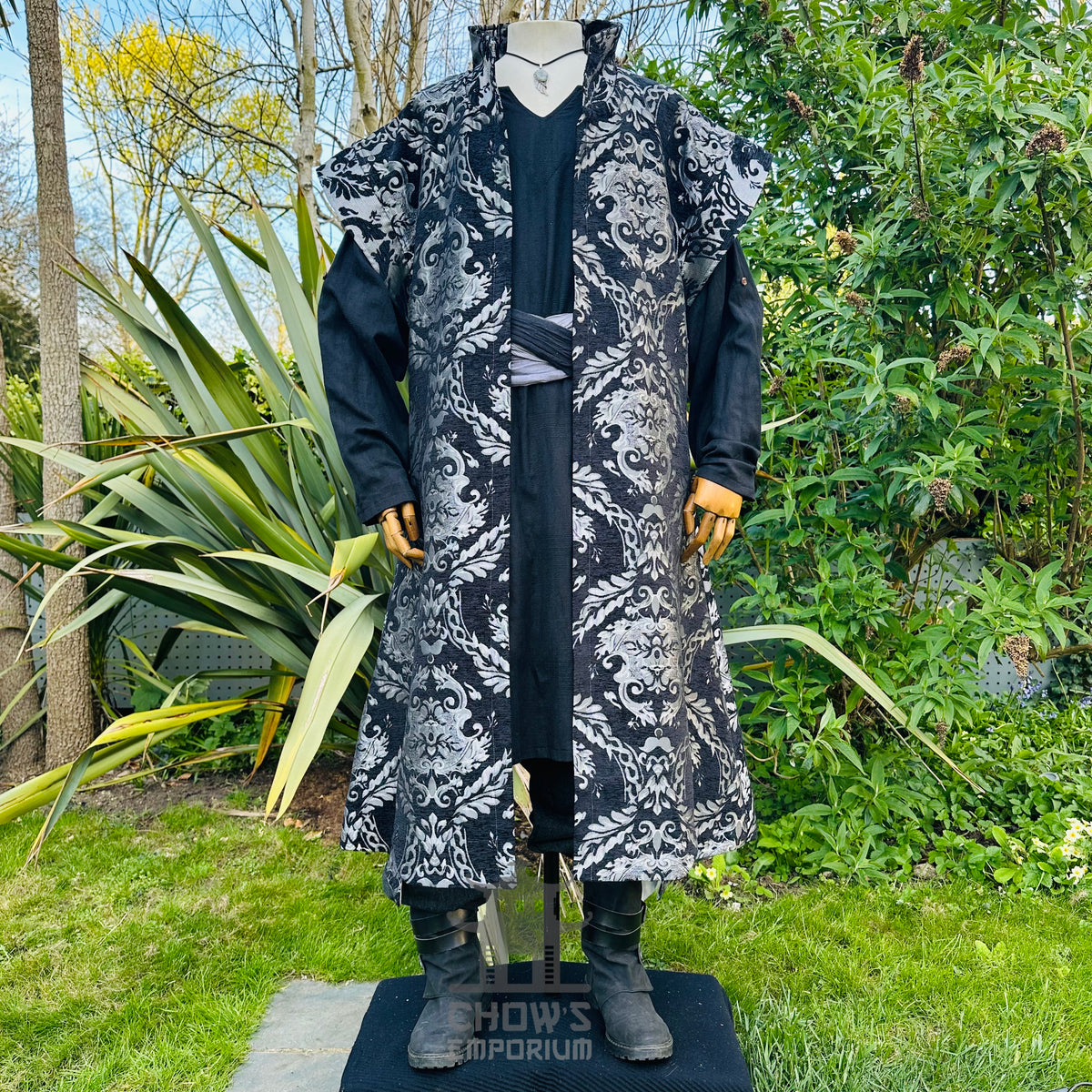 Baron Silverhart Outfit Set, 4+ pieces (Waistcoat, Tunic, Sash and Necklace)