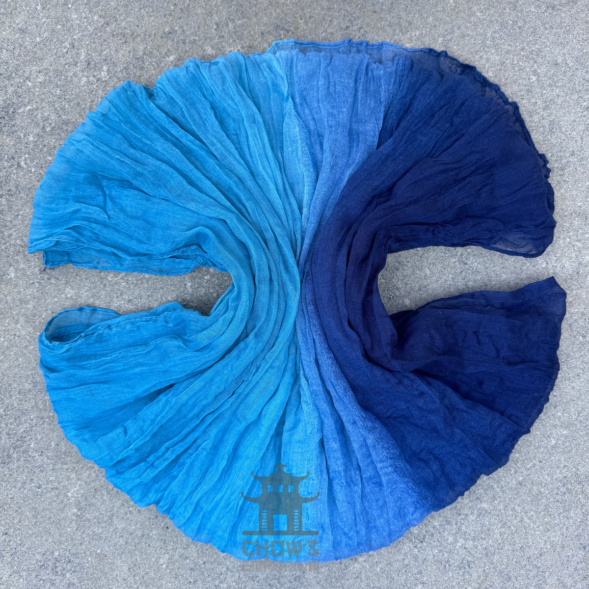 Tide pirate sash fanned out, sky blue to navy blue viscose