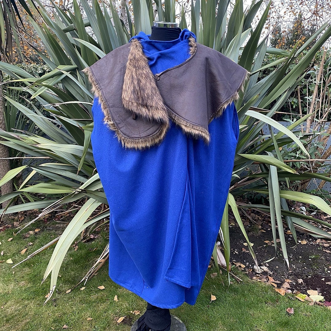 Royal blue wool cloak with fur mantle, displayed for medieval LARP.