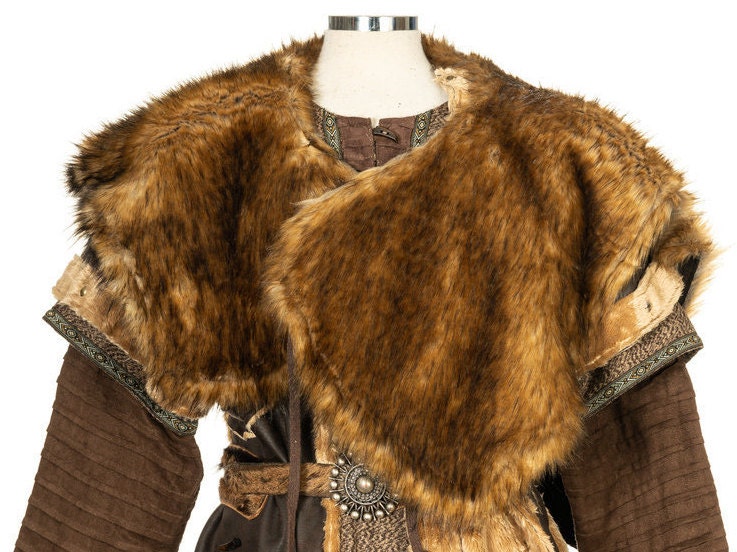 LARP shoulder cape with ornate brooch and rich brown faux fur texture.