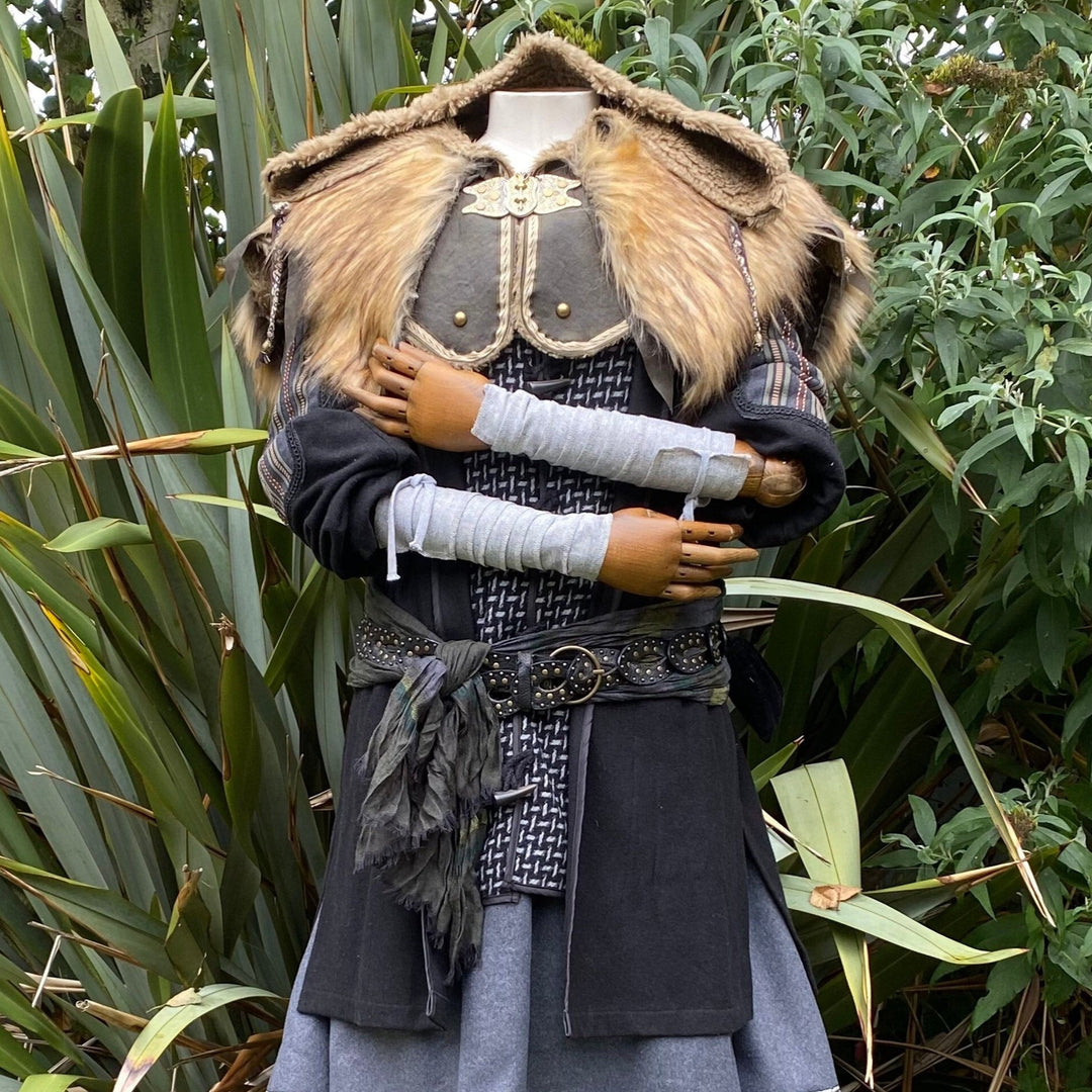 Set of Medieval LARPing Arm Wraps. They are coloured Light Grey and made out of a Herringbone.