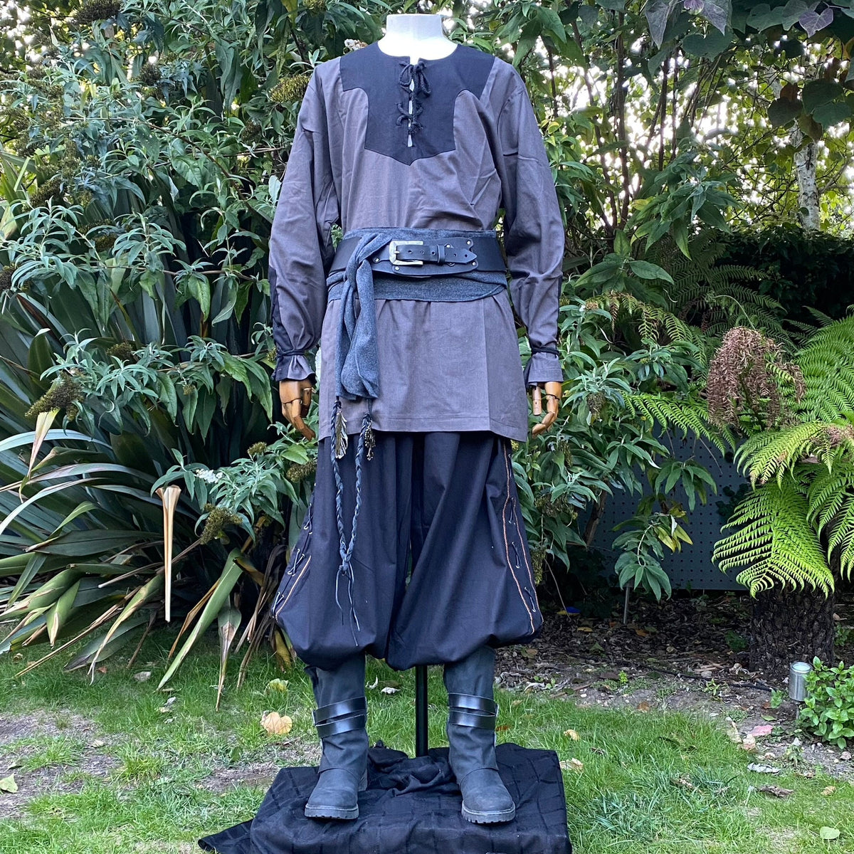 Medieval LARP outfit with tunic, pants, sash on mannequin.