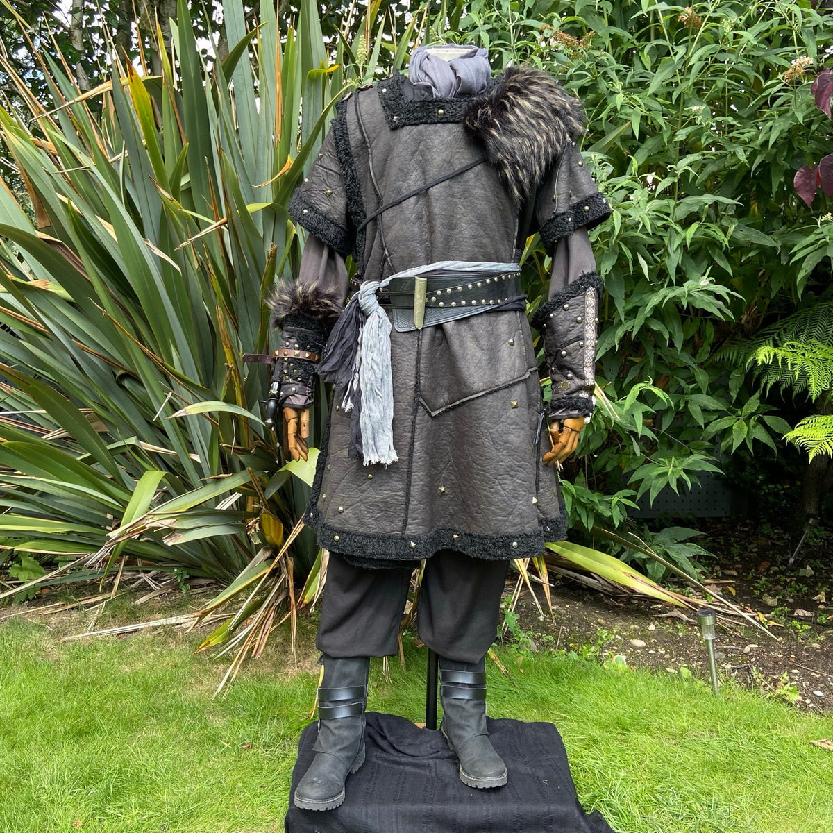 Medieval LARP tunic with fur trim and belt.