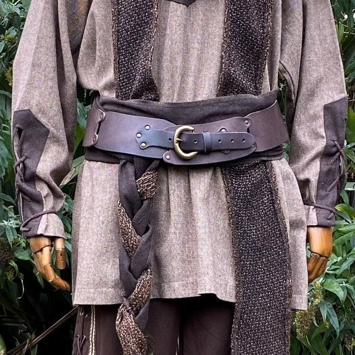 Medieval LARP belt on mannequin, front view with fabric accents.