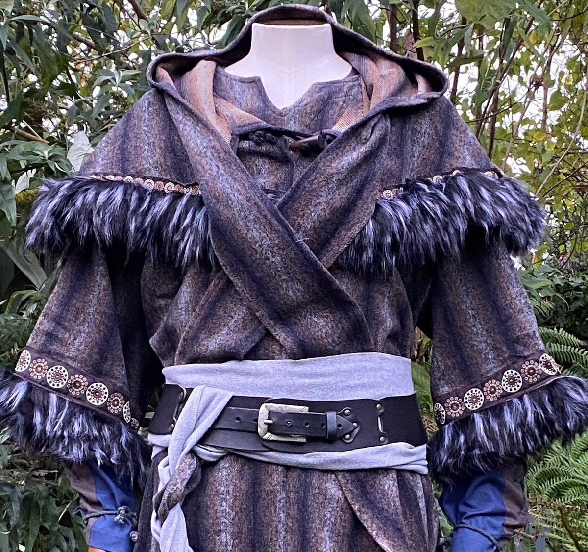 Blue-grey LARP mohair hood with faux fur and decorative trim, frontal view.